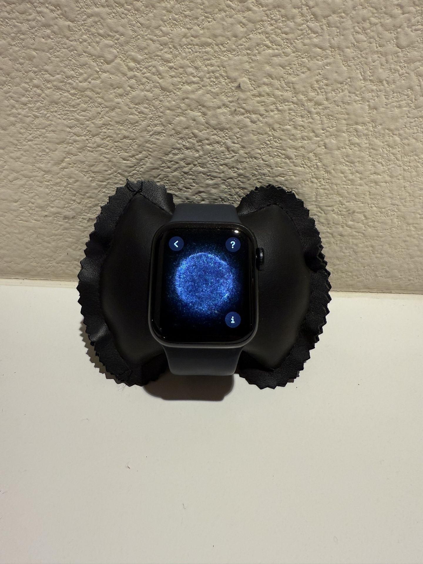 Apple Watch SE 40MM Aluminum Case Ion-x Glass Gps Wr-50