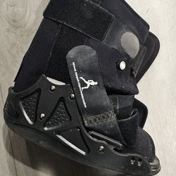 McKesson Pneumatic Air Walker Boot