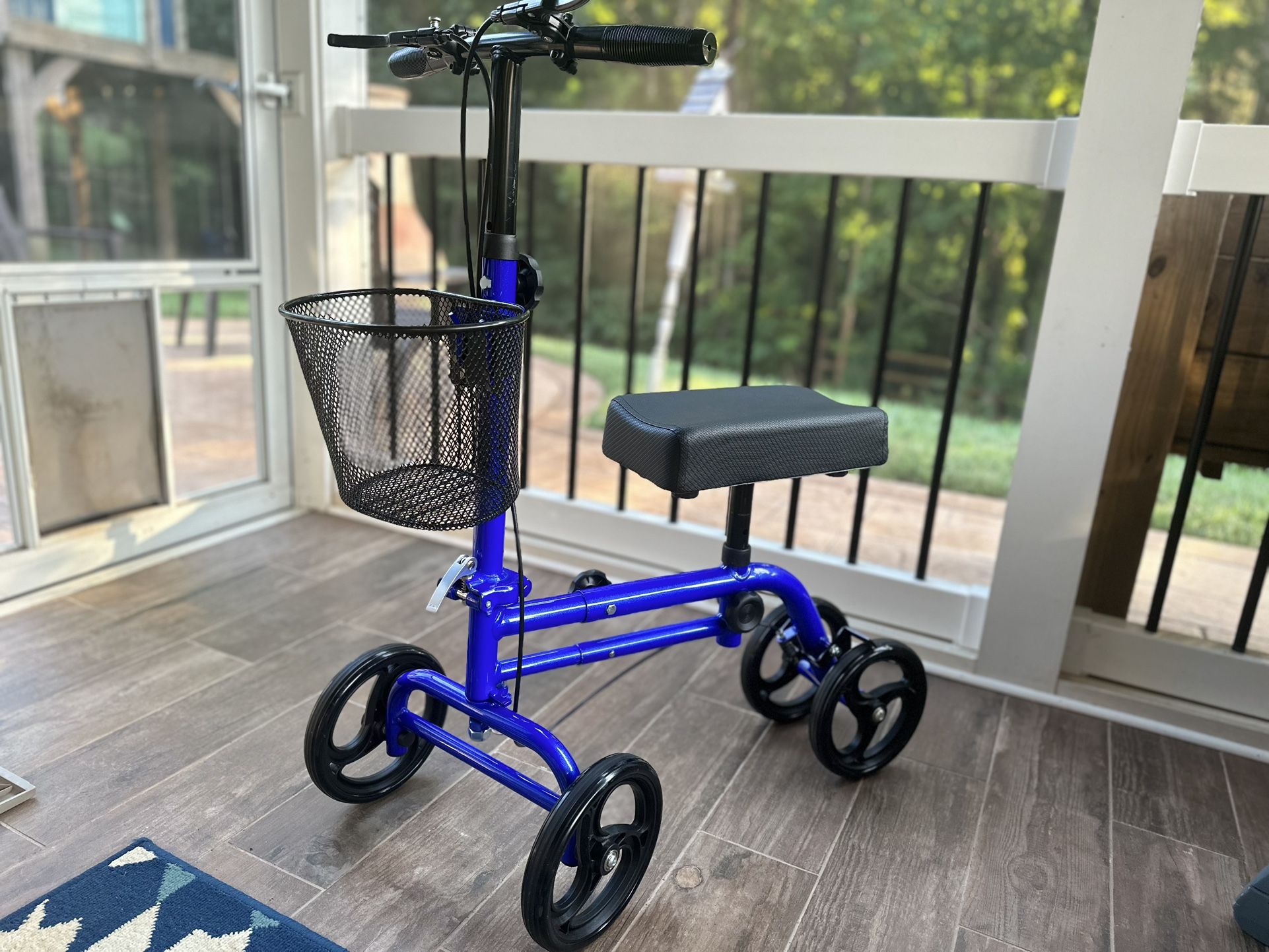 Brand New Rinkmo Knee Walker Scooter Model 9151