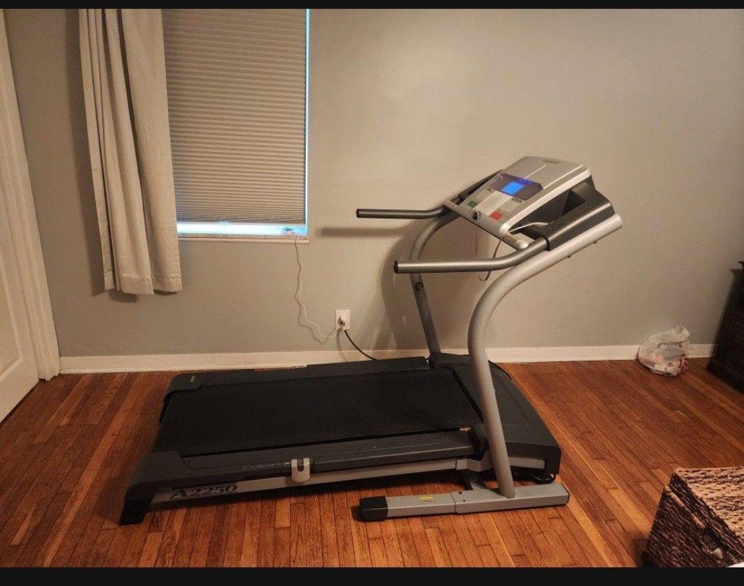 NordicTrack A2250 Treadmill Review

