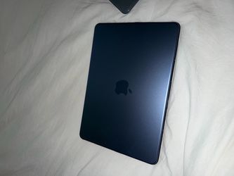 Mac book neo/blue