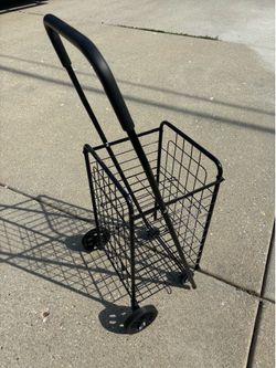 Lightweight portable shopping cart