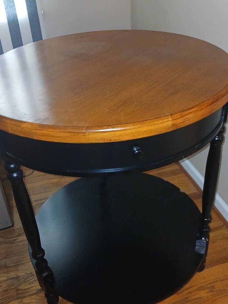 Late 20th Century Bookmatched Fruitwood Gueridon Table