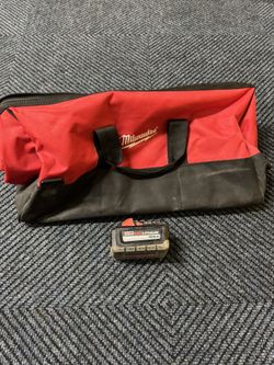 Milwaukee Tool Bag And Battery 6.0