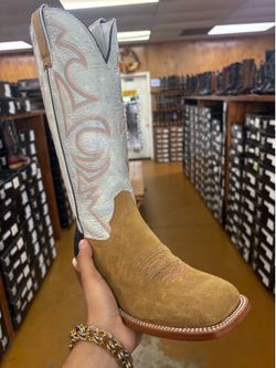 Men’s Boots
