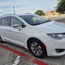 2018 CHRYSLER PACIFICA HYBRID LTD 108,187 MILLAS