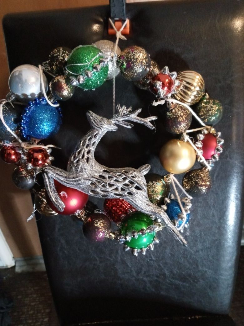 christmas wreaths ,unique"