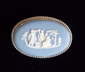 Vintage Wedgwood Blue and White Sterling Silver Jasperware Cameo Brooch Made in England
