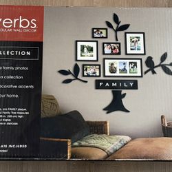 Wallverbs 11 Piece Family Tree Hanging Photo Frames Wall Display- New in Box
