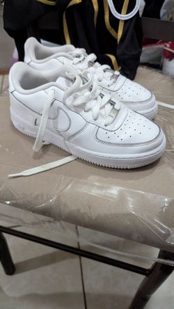Air Force 1 size 6.5y