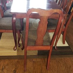 Extendable Dining Room Table Plus 8 Chairs