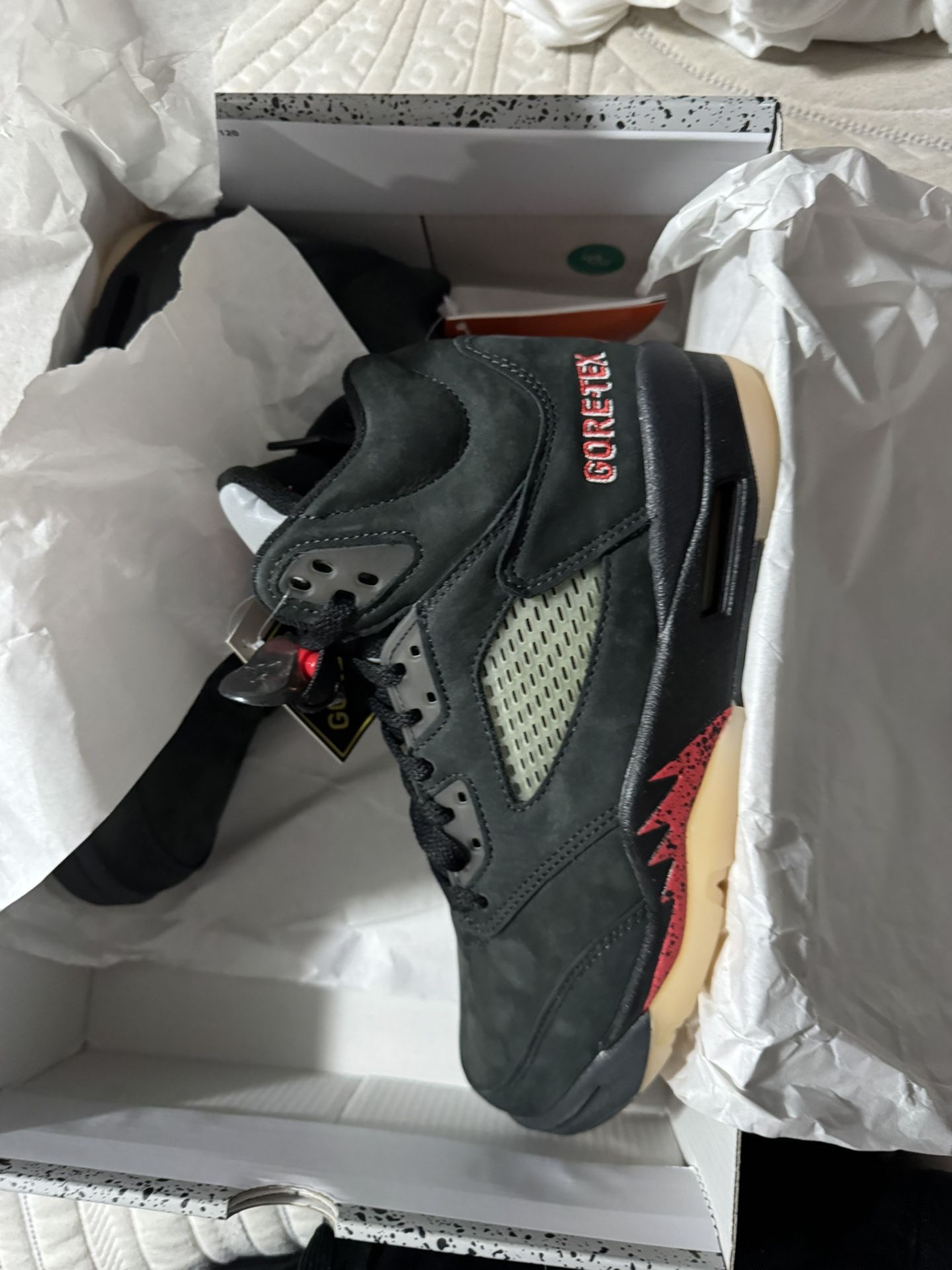 Jordan 5 Goretex 