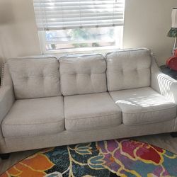**Gorgeous** 3-Seater COUCH/SOFA - Grey Tweed w/Rivets