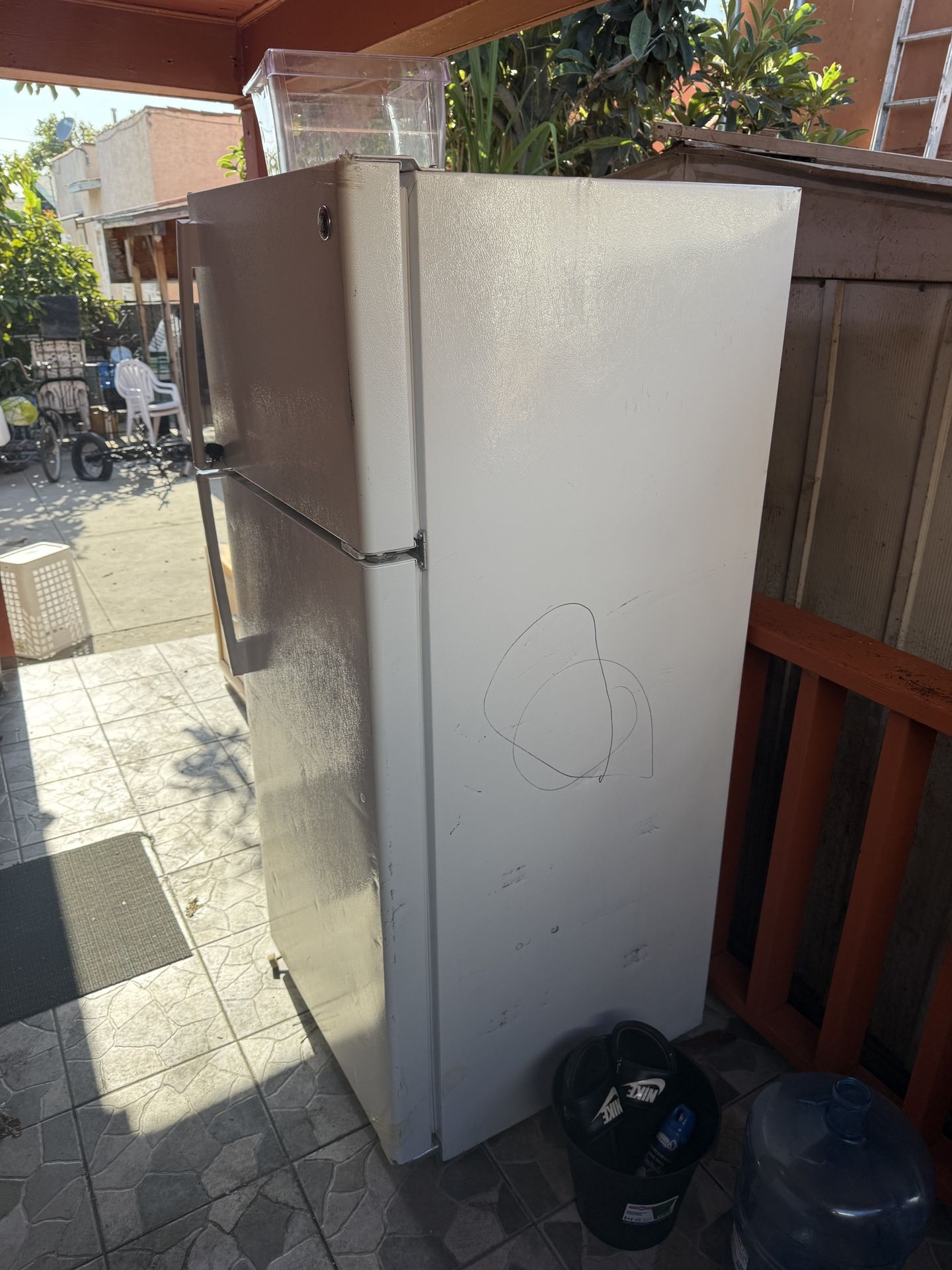 Fridge