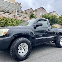 Toyota Tacoma Sr5 5 Speed Off Road Tires Lifted 