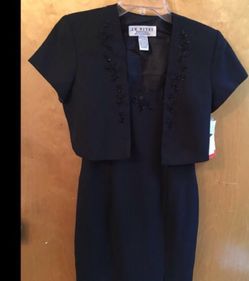 Two piece set dress. Size 4P