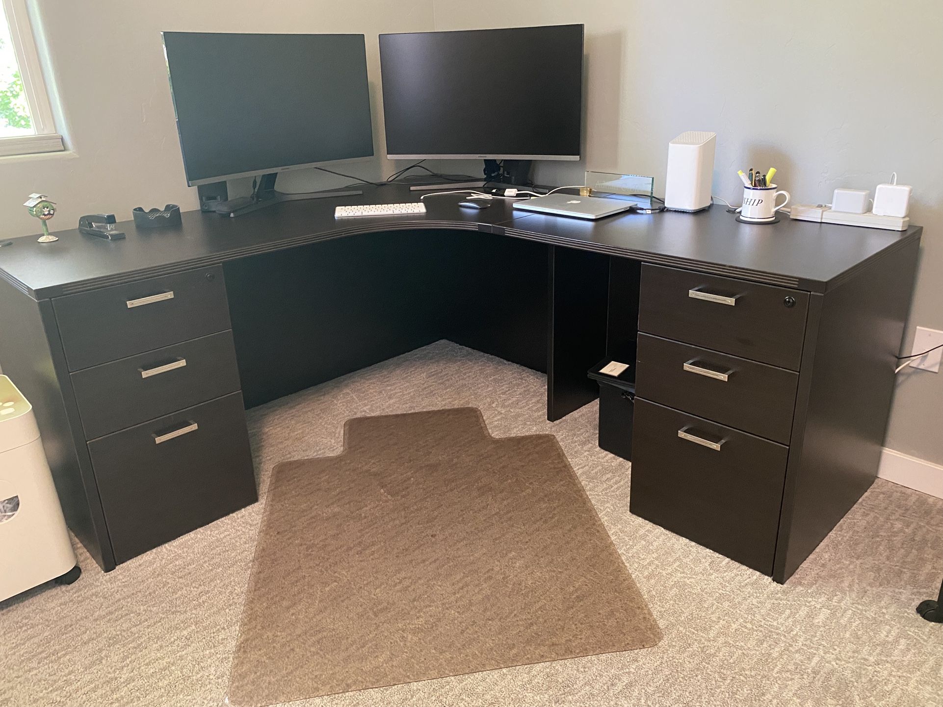 Quality Cherryman Desk