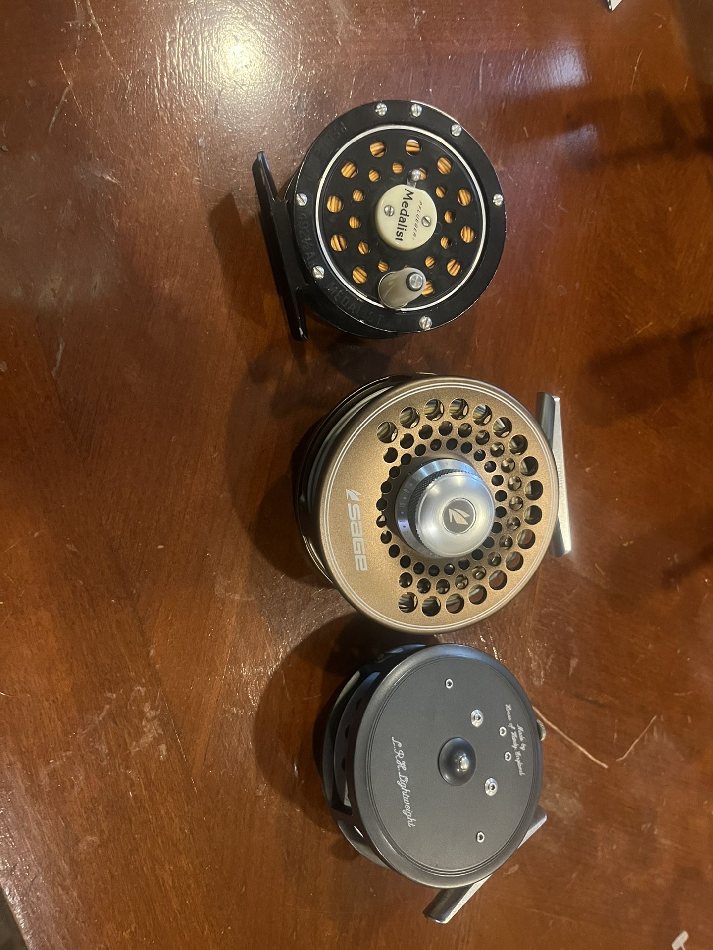 FISHING REELS FOR SALE