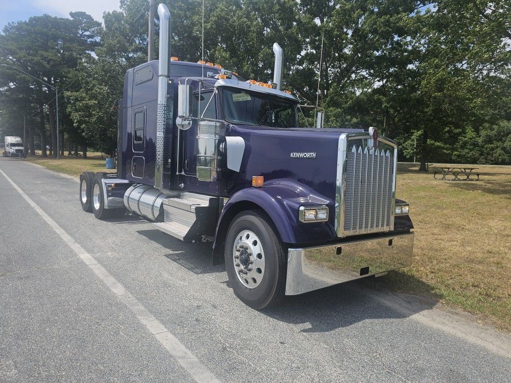 1995 Kenworth W900L Parts