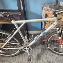 1990s GT All Terra Mountain Bike Aluminum Frame