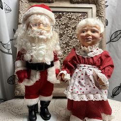 Vintage Santa And Mrs. Claus