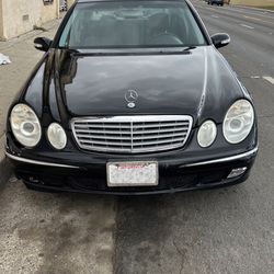 2004 Mercedes-Benz E-Class