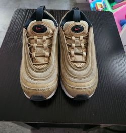 Girls Nike Air Max