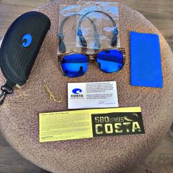 RINCONCITO COSTA DEL-MAR (2) Wires,Case,Cloth,Hat Hook,Cards