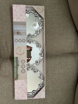 DECOR MIRROR
