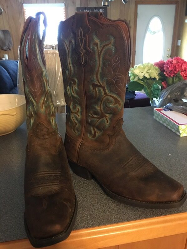 Women's Justin Western Boots