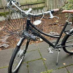 E Bike - Faraday -like New - $299