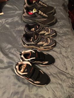 Sketcher sz 10. Avia sz 1 Reebok sz 4 all new