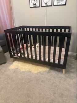 Crib and mattress