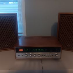 Vintage 1970s Sansui 1000x Stereo Reciever With Speakers