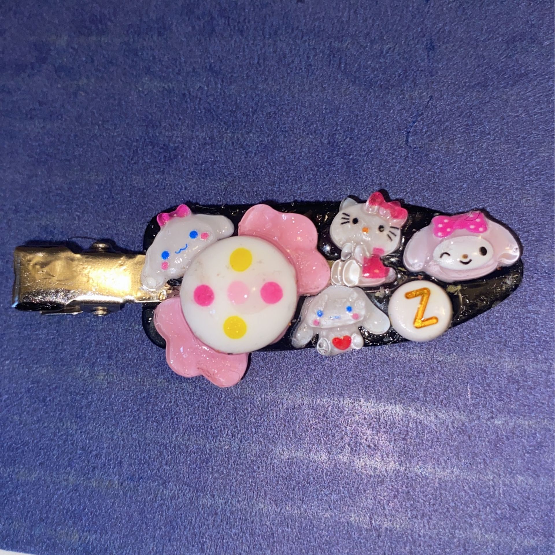 Junk Hair Clip