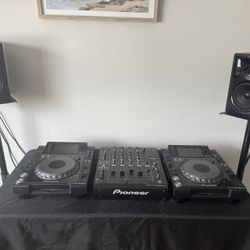 Pioneer Cdjs 2000 Nexus, Djm 900 Nexus For Sale 