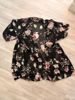 Women floral cover up