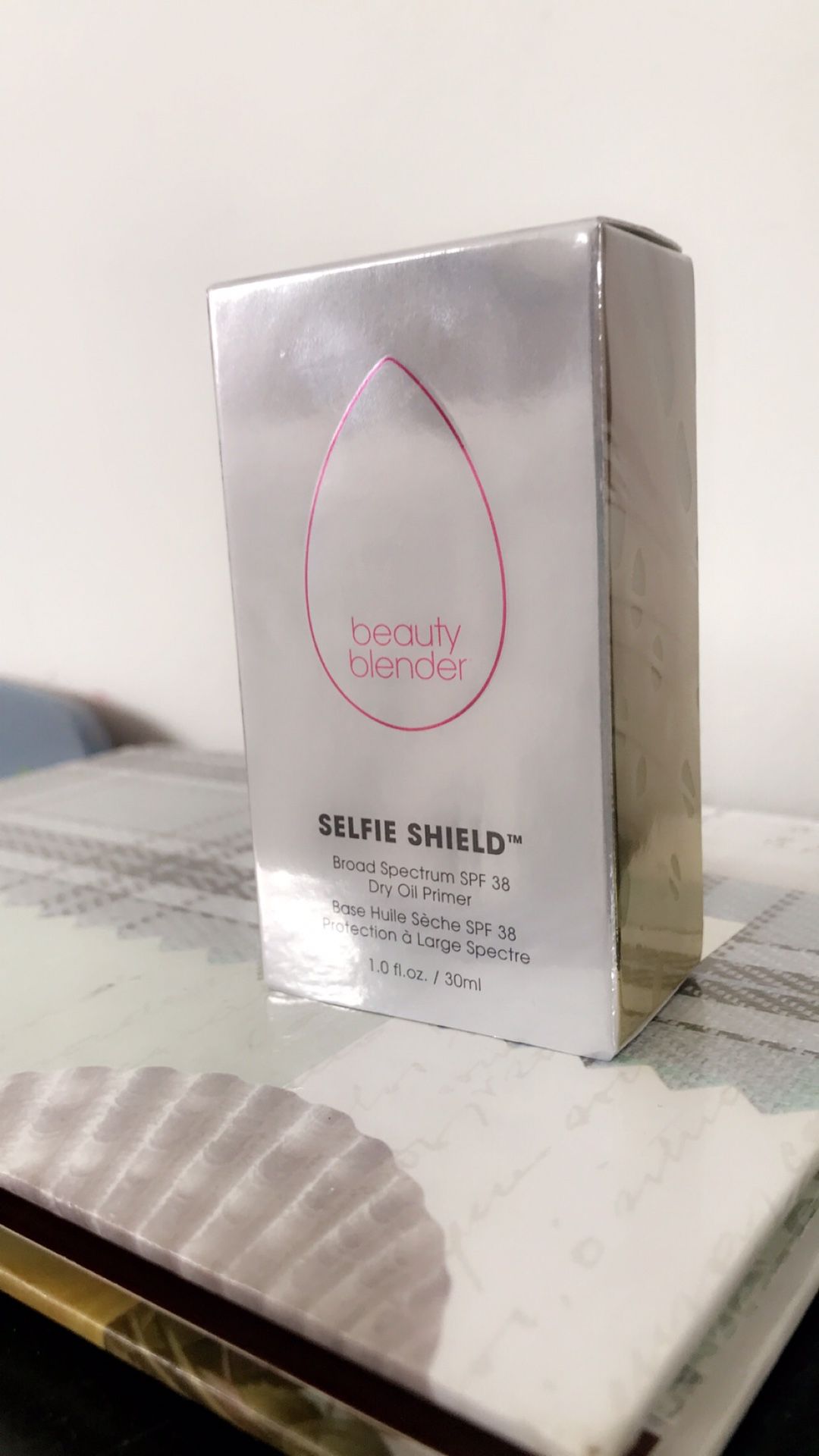 Beauty Blender-Selfie Shield-Dry Oil Primer