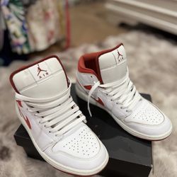 Air Jordan 1 Mid Size 9M