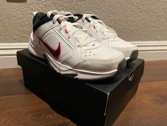 Comfy Nike Shoes, Size: 8