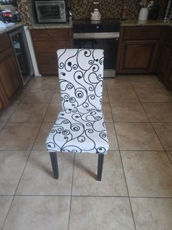 Accept Chairs