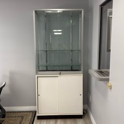 Glass Display Case Standing 