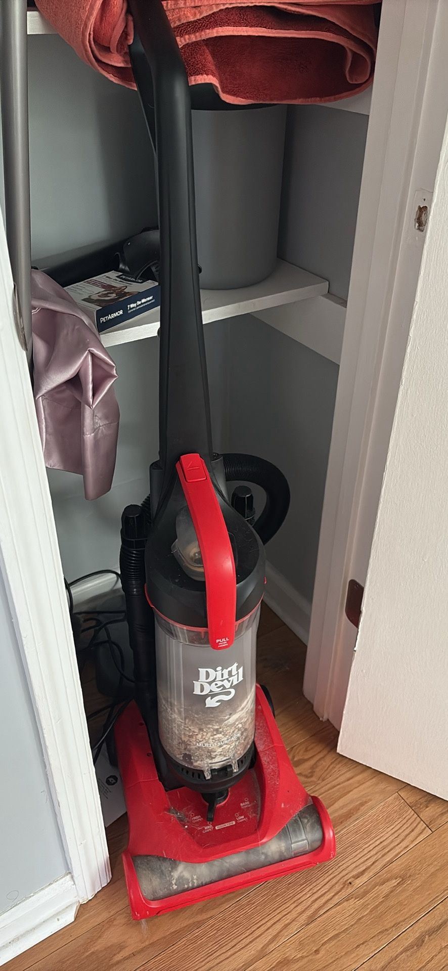 Dirt Devil Vacuum