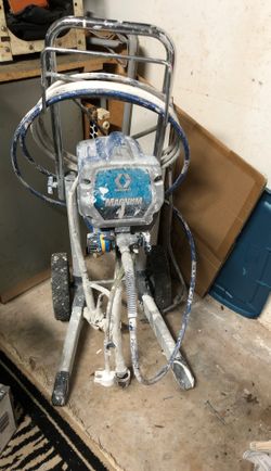 Graco Magnum airless Paint Sprayer