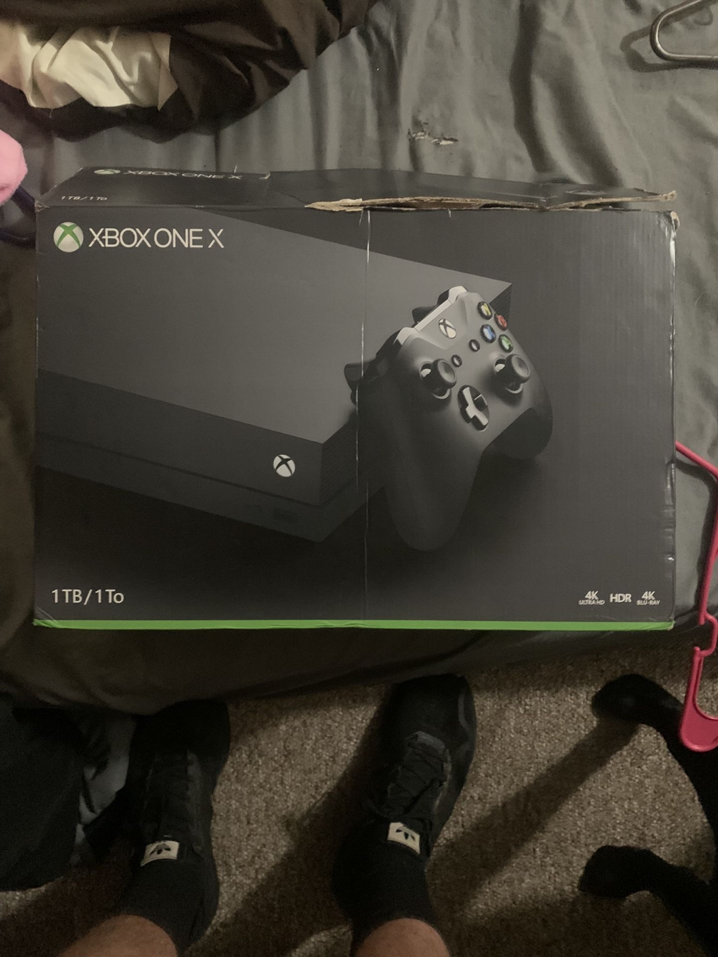Xbox One X
