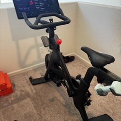 Peloton Bike +
