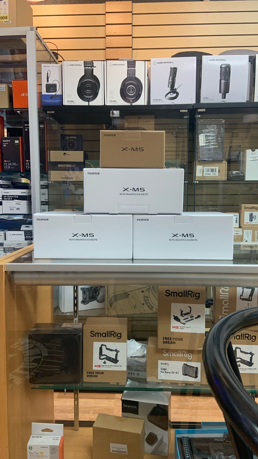 FujiFilm X M5 Camera With 15 45mm Lense