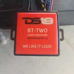 DS18 XL-F4 4-Channel Amplifier + DS18 BT-TWO Bluetooth Audio Receiver (Waterproof)