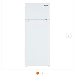 Refrigerator Magic Chef  7.3cu Double Door