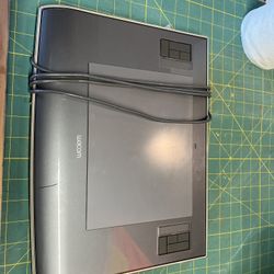 Wacom PTZ-630 Graphics Tablet